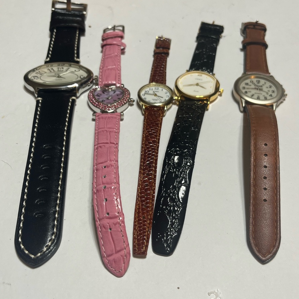 WORKING watch lot wear/resell